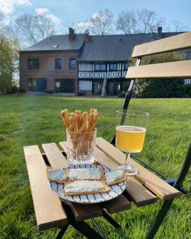 Le Manoir De La Campagne Hotel Yebleron Kültér fotó